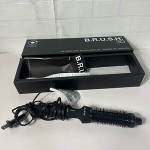 BRUSH 30 styling Brush